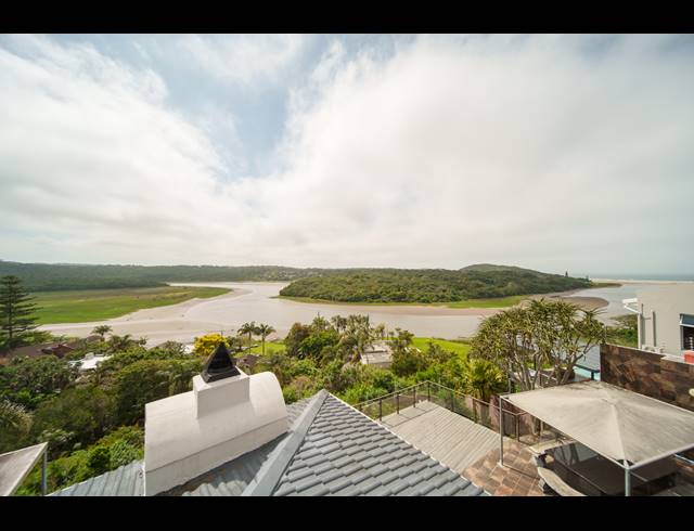 4 BEDROOM HOUSE FOR SALE IN BONZA BAY